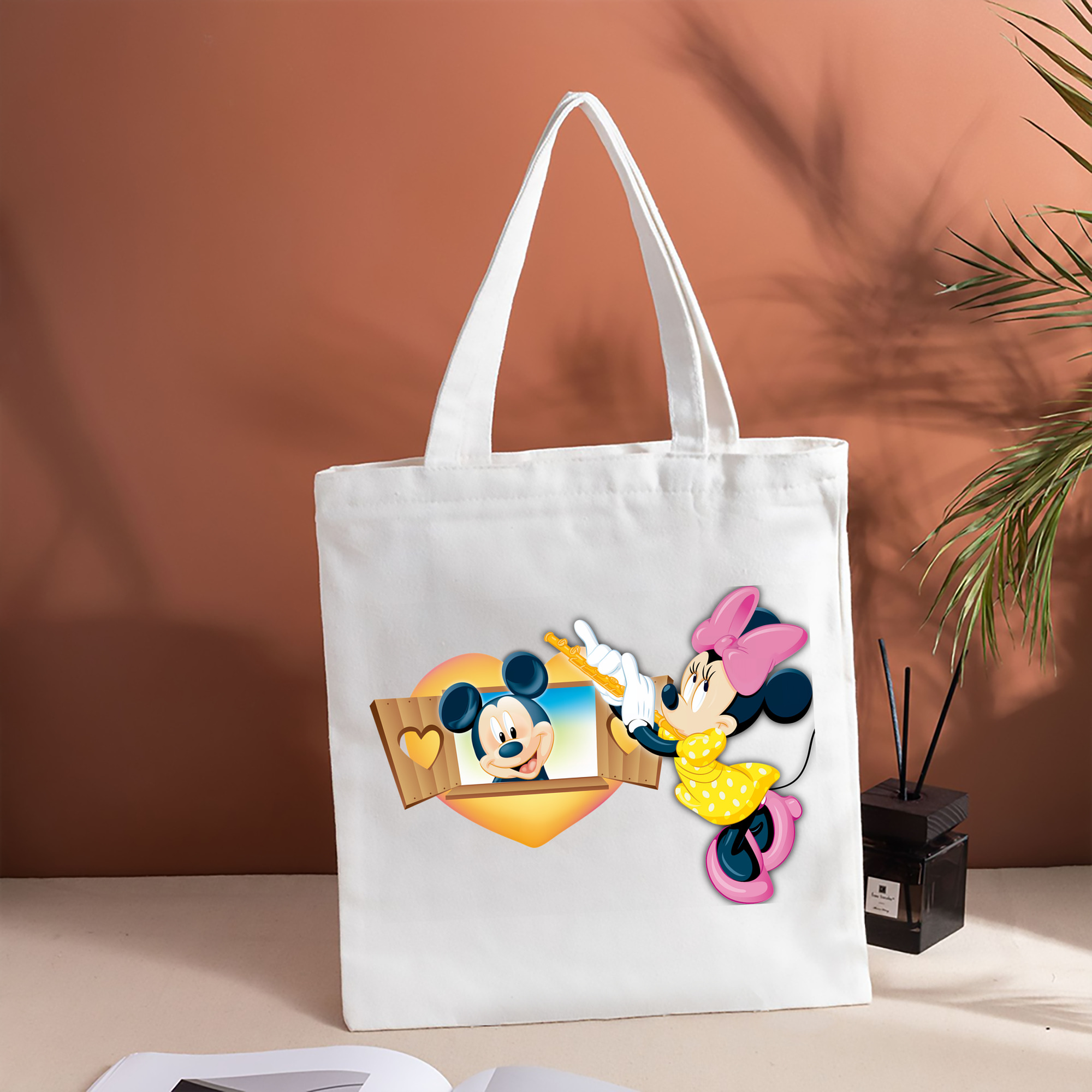 ミッキーマウス Mickey Mouse 縦型キャンバス生地手提げバッグ　トートバッグ