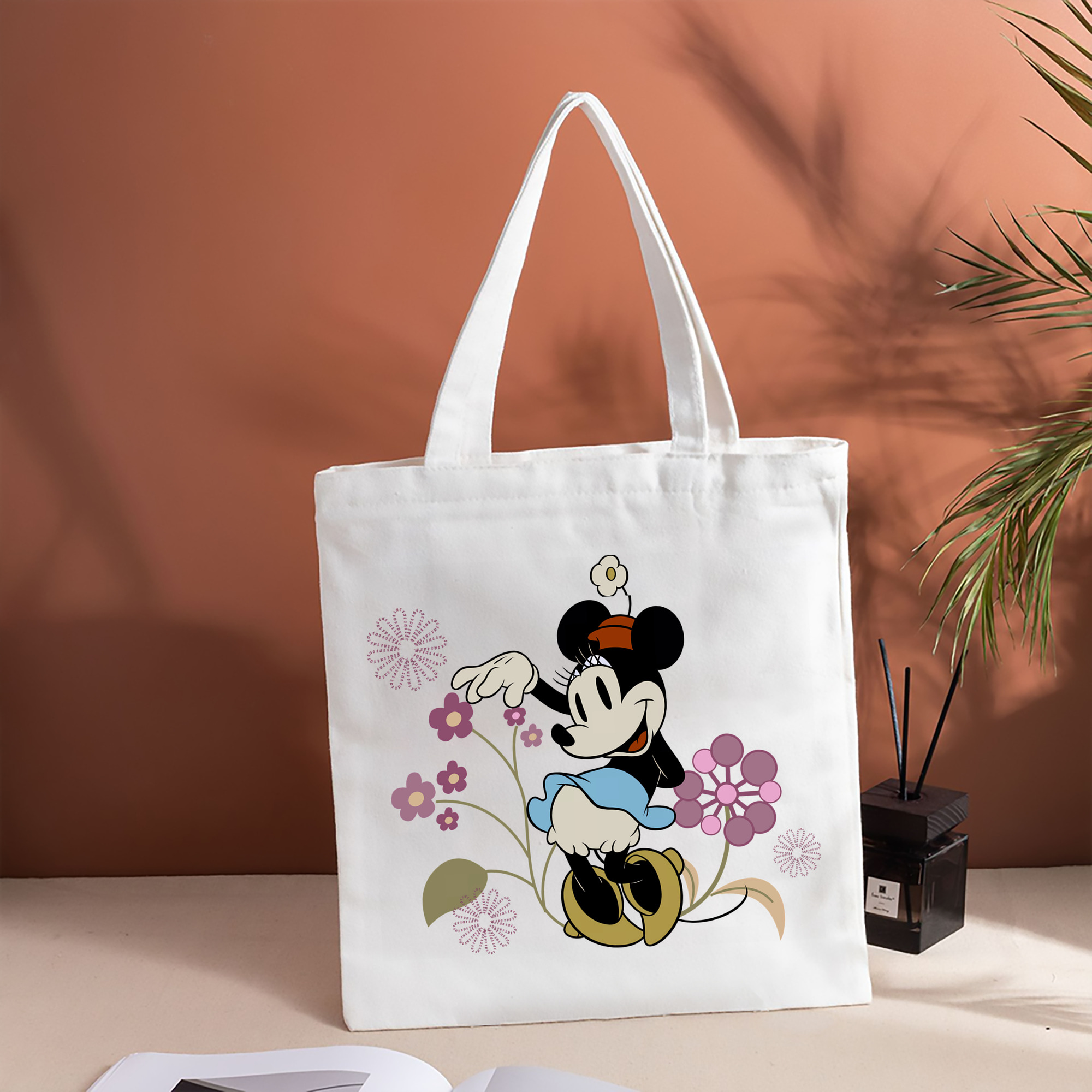 ミッキーマウス Mickey Mouse 縦型キャンバス生地手提げバッグ　トートバッグ