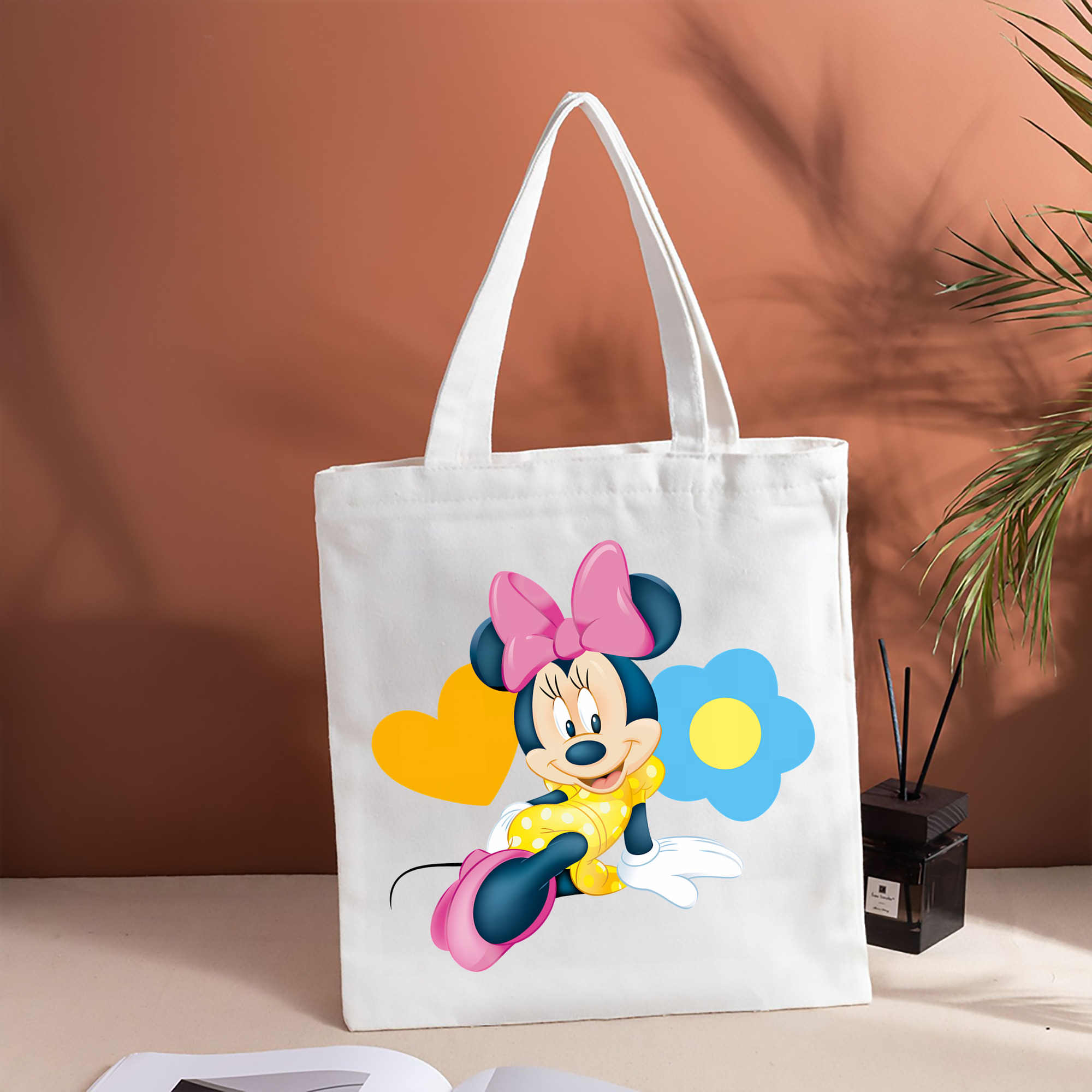 ミッキーマウス Mickey Mouse 縦型キャンバス生地手提げバッグ　トートバッグ