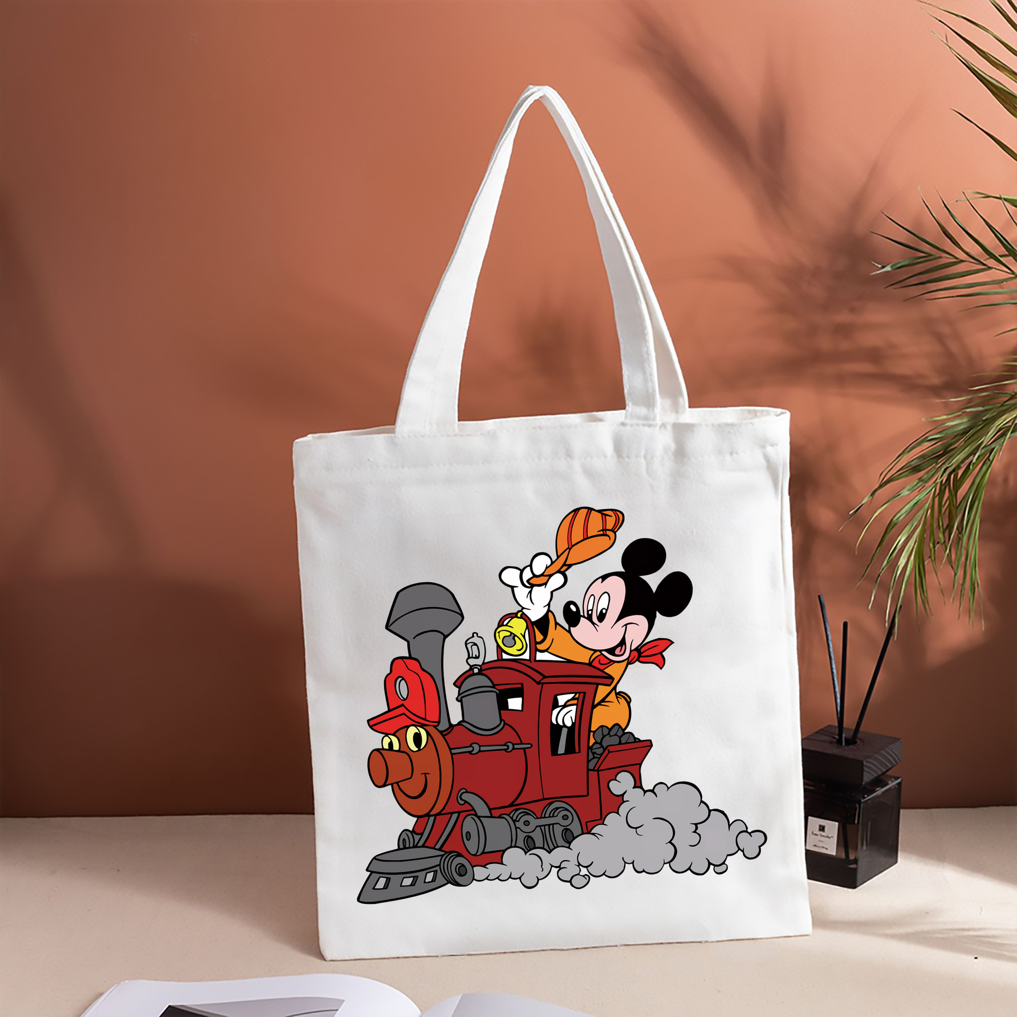 ミッキーマウス Mickey Mouse 縦型キャンバス生地手提げバッグ　トートバッグ