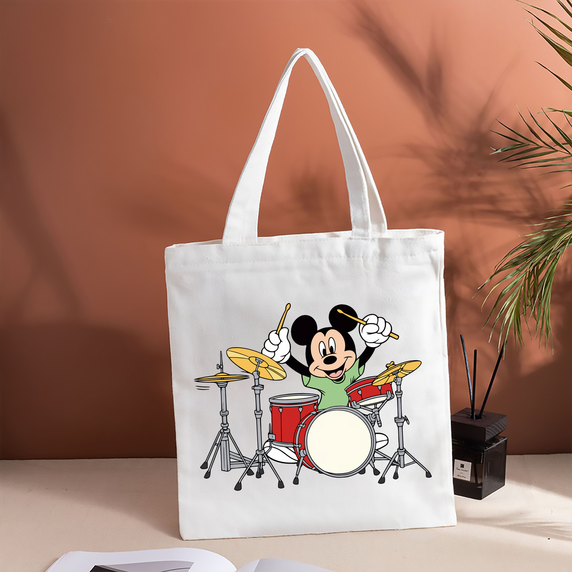 ミッキーマウス Mickey Mouse 縦型キャンバス生地手提げバッグ　トートバッグ