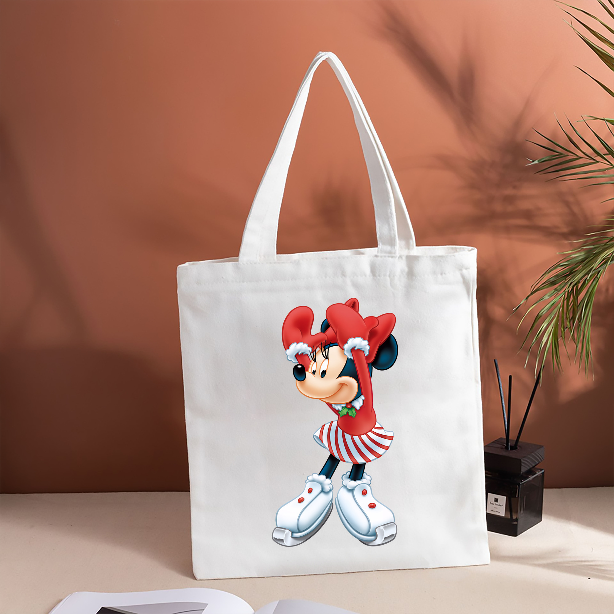 ミッキーマウス Mickey Mouse 縦型キャンバス生地手提げバッグ　トートバッグ