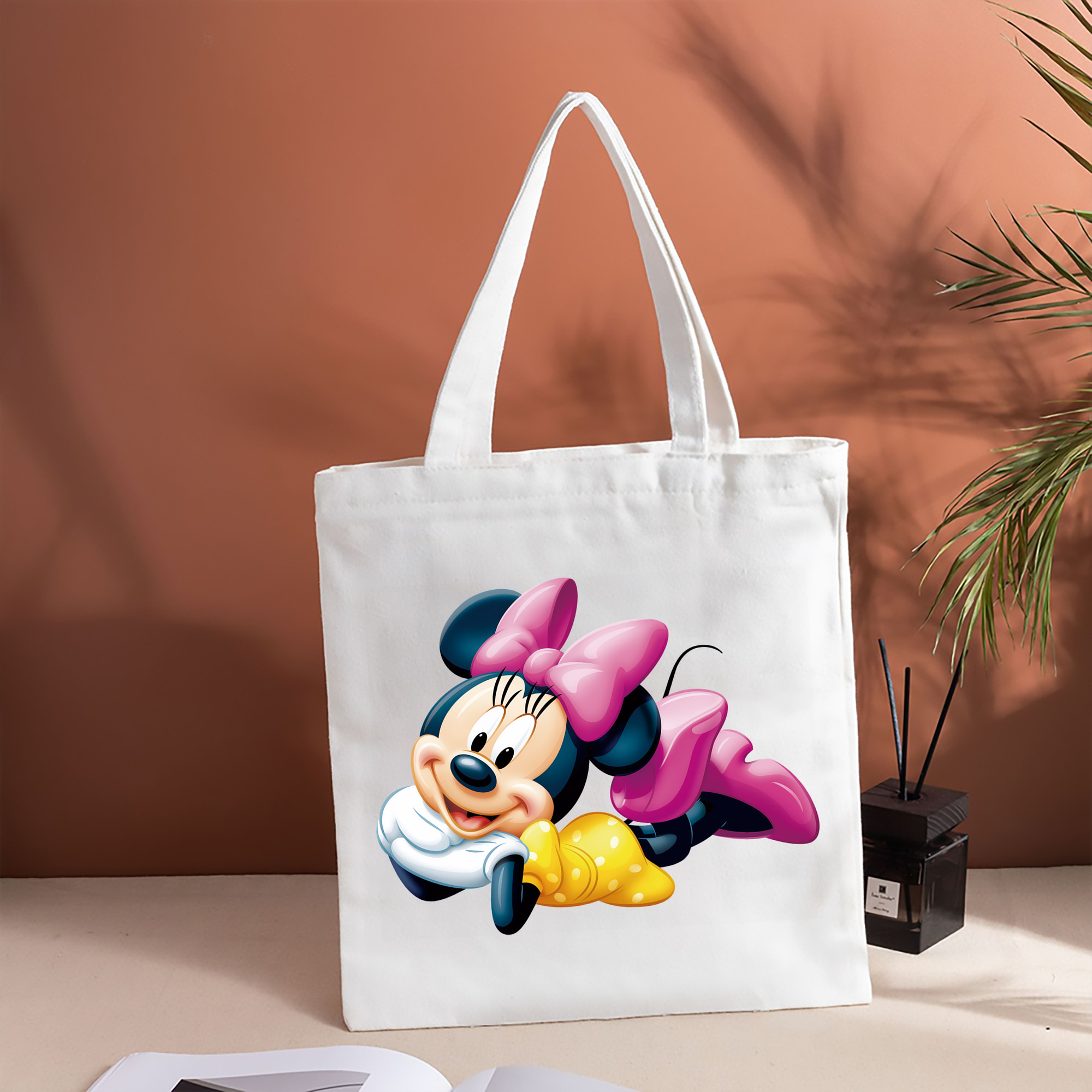ミッキーマウス Mickey Mouse 縦型キャンバス生地手提げバッグ　トートバッグ