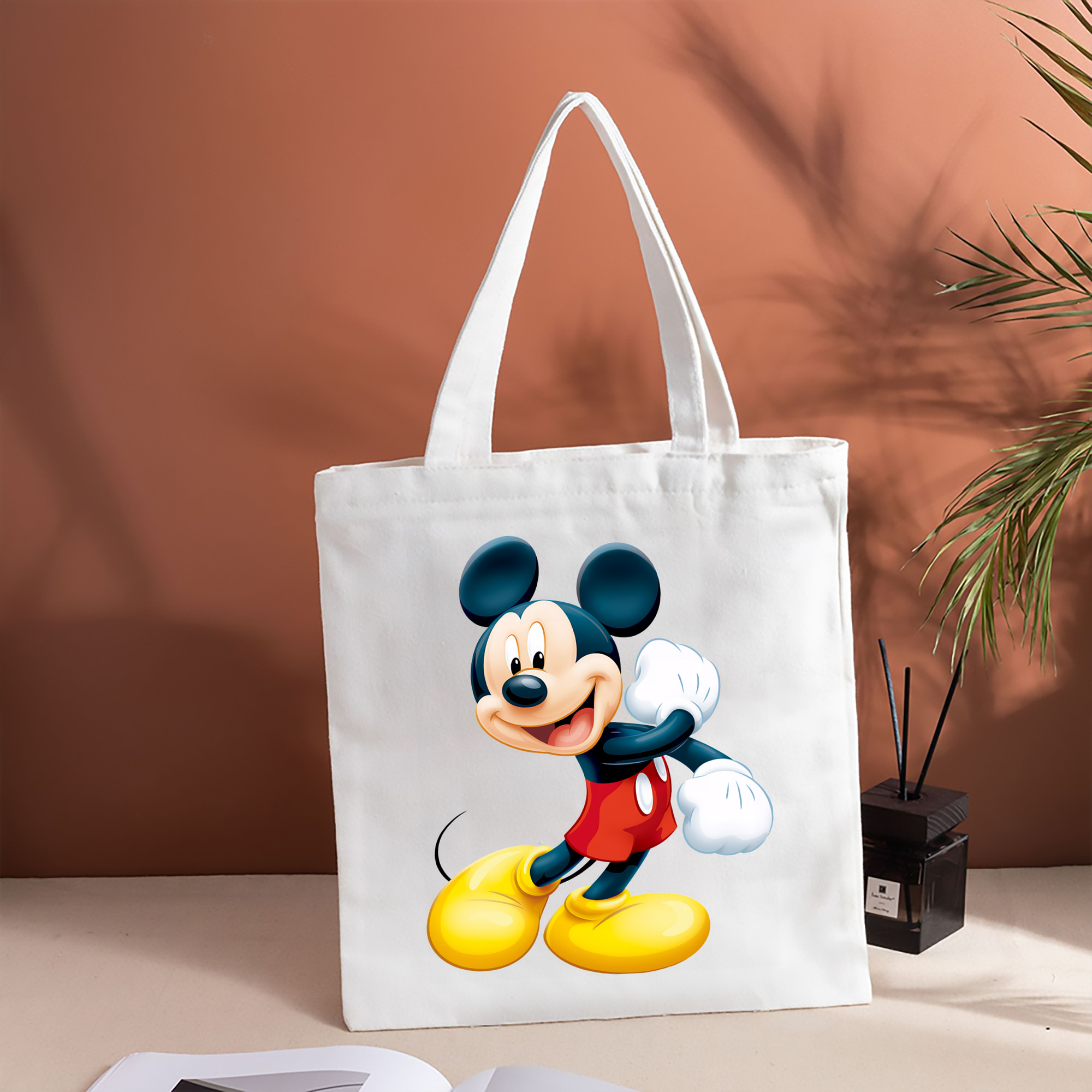 ミッキーマウス Mickey Mouse 縦型キャンバス生地手提げバッグ　トートバッグ