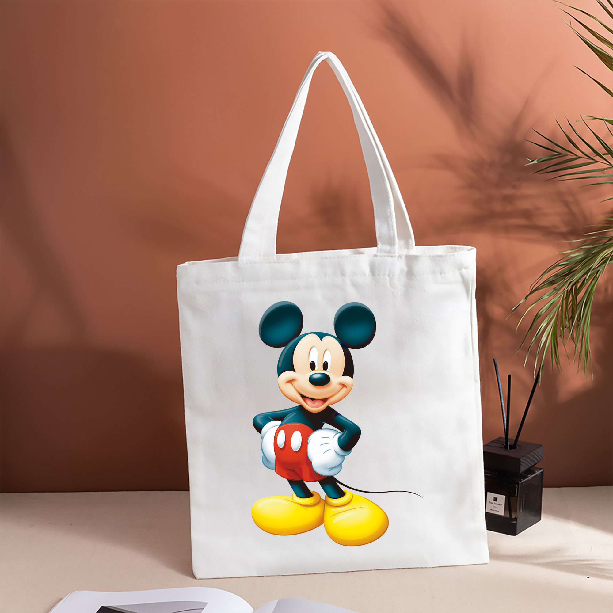 ミッキーマウス Mickey Mouse 縦型キャンバス生地手提げバッグ　トートバッグ