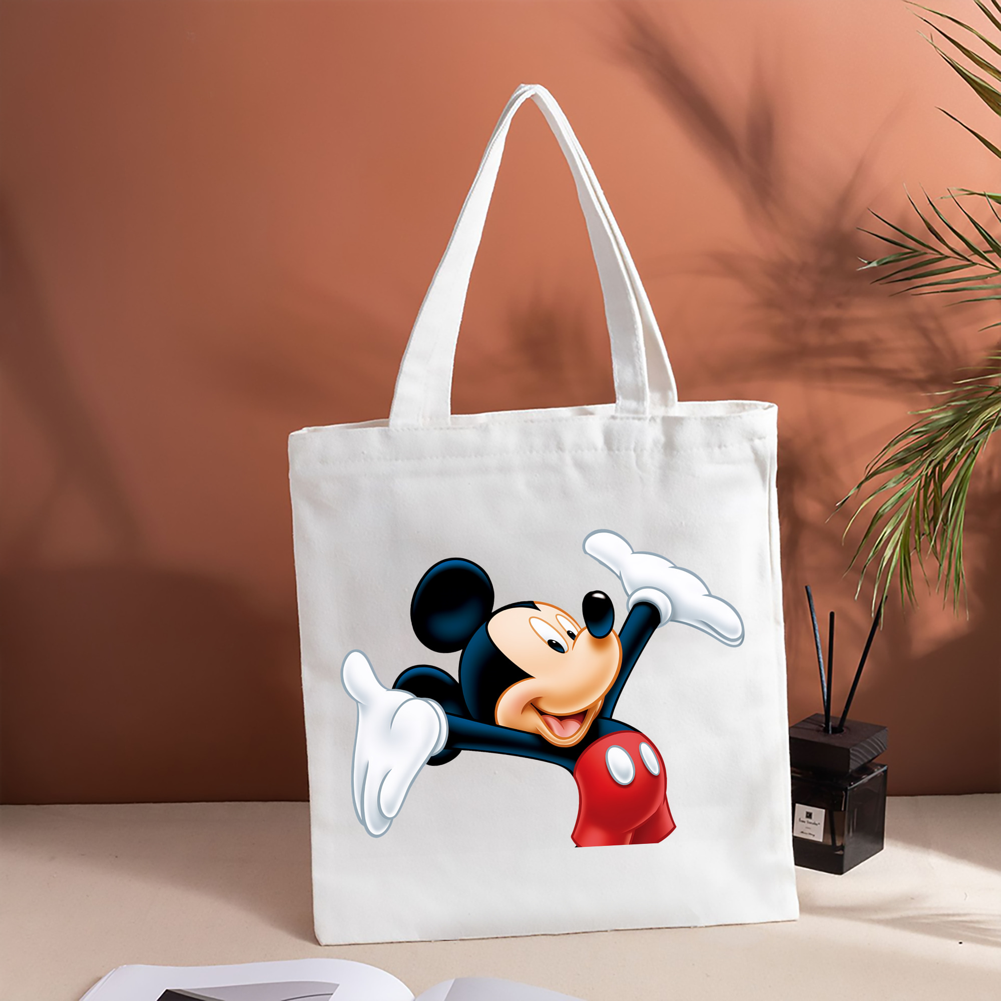 ミッキーマウス Mickey Mouse 縦型キャンバス生地手提げバッグ　トートバッグ