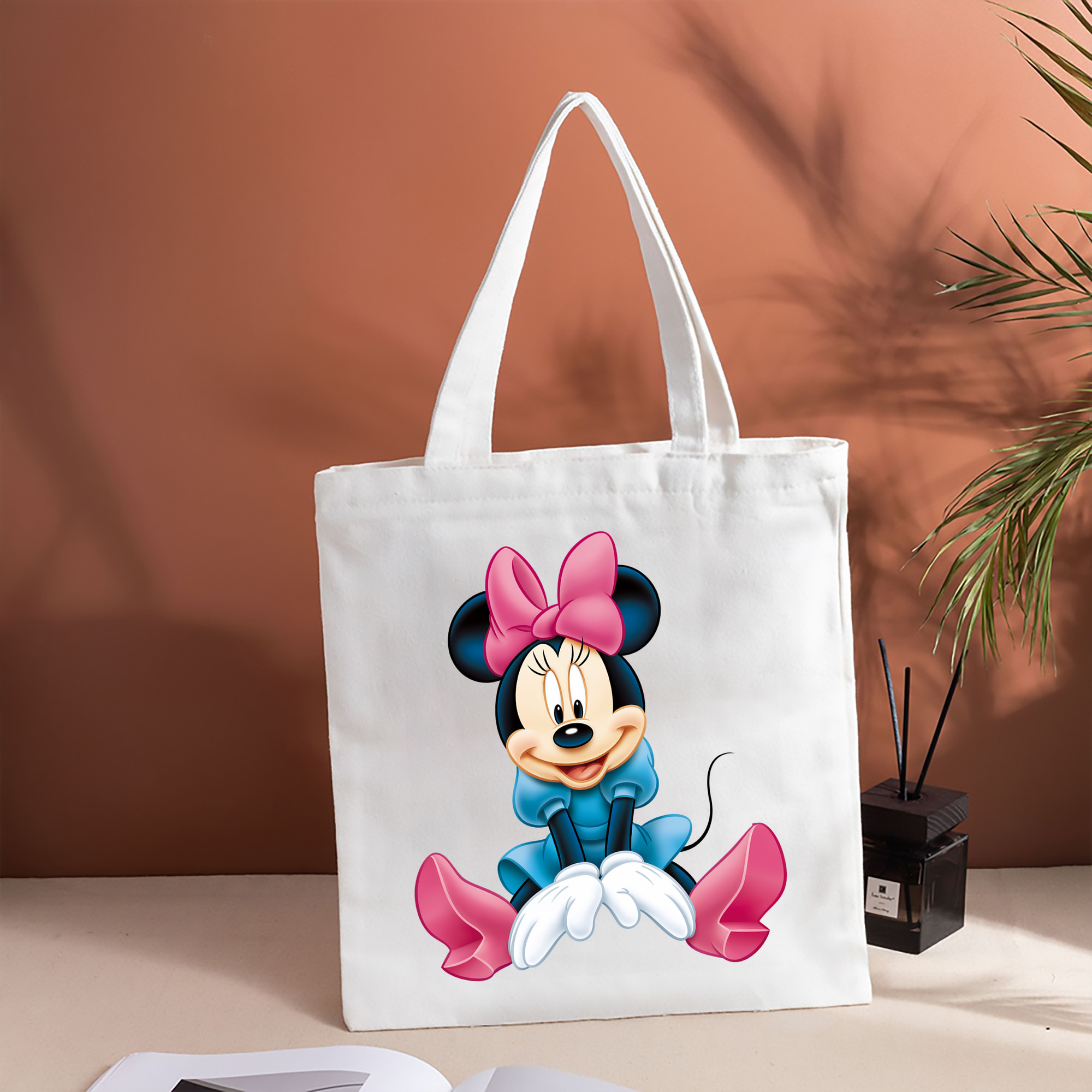 ミッキーマウス Mickey Mouse 縦型キャンバス生地手提げバッグ　トートバッグ