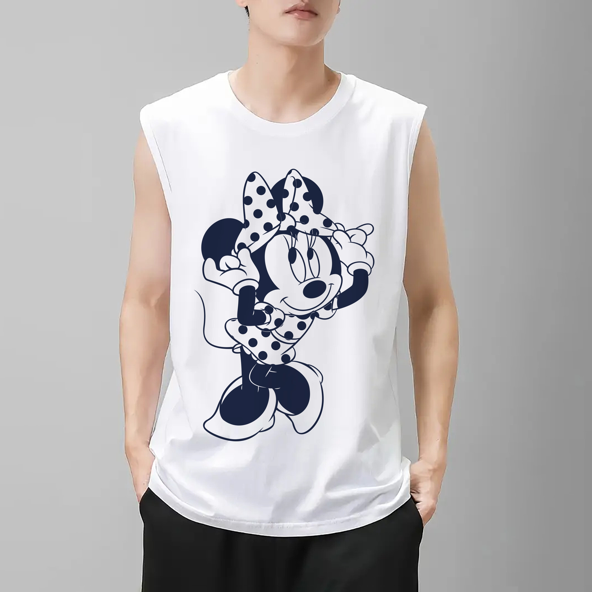 ミッキーマウス Mickey Mouse コットン100％タンクトップ（フロントプリント）