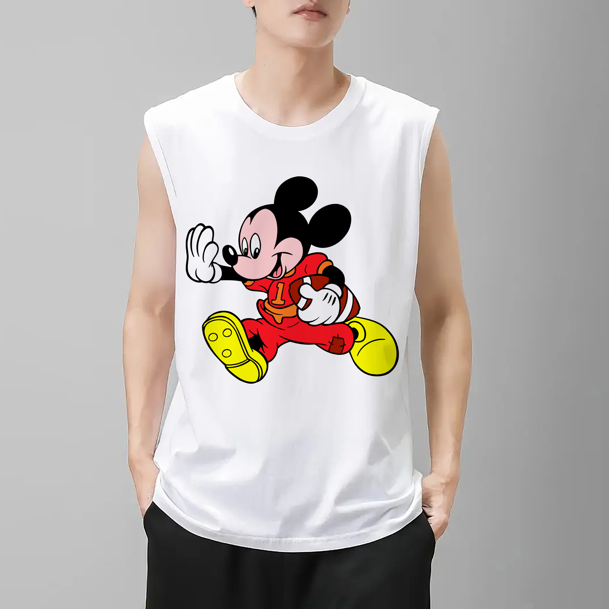 ミッキーマウス Mickey Mouse コットン100％タンクトップ（フロントプリント）