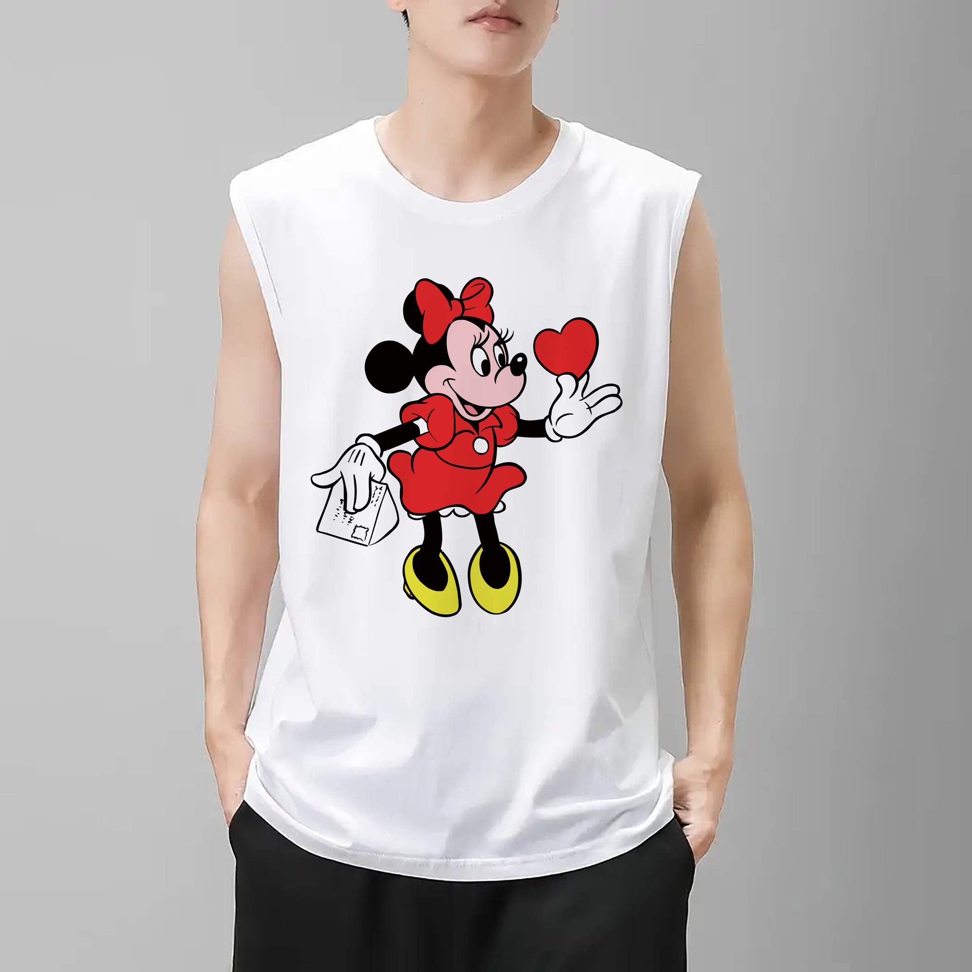 ミッキーマウス Mickey Mouse コットン100％タンクトップ（フロントプリント）