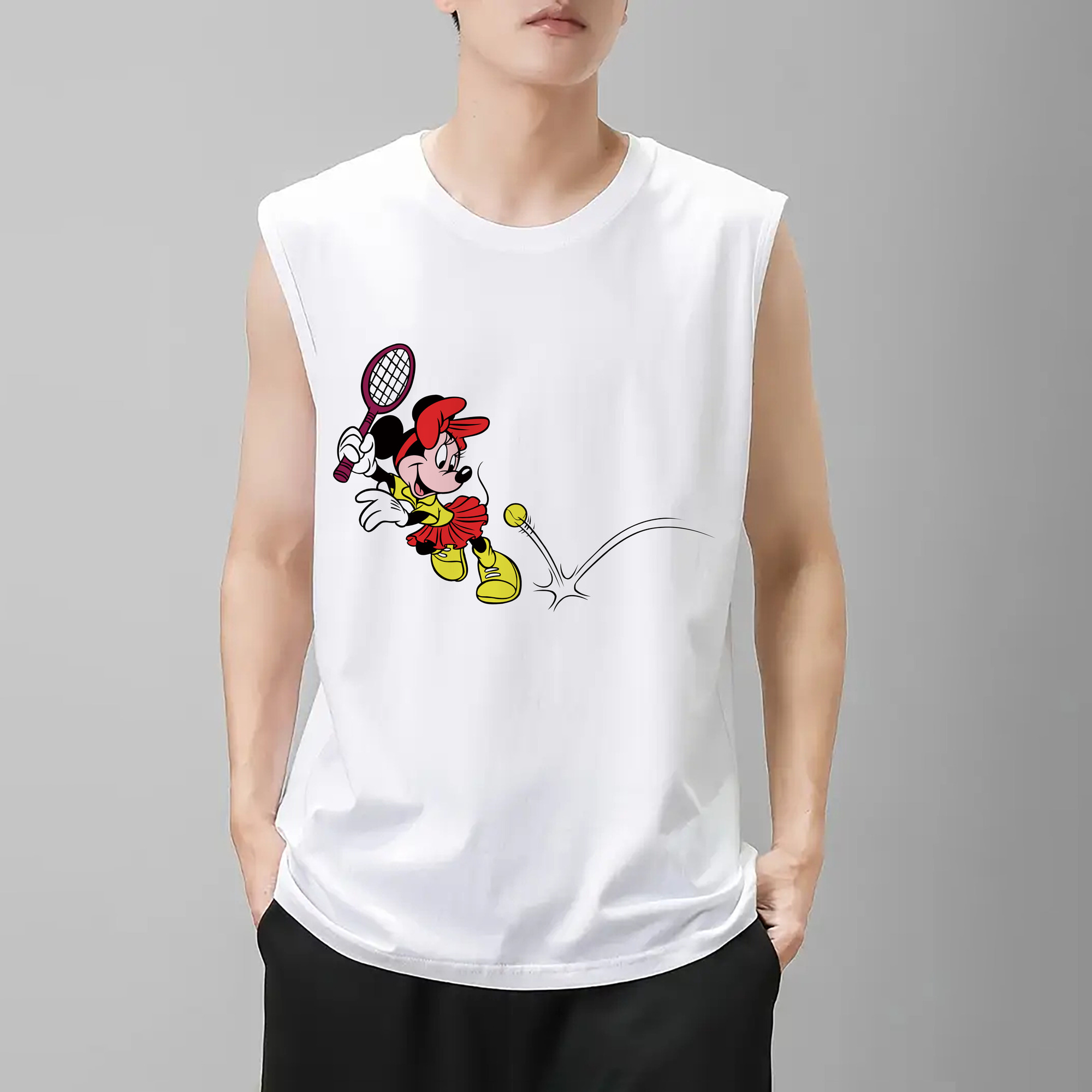 ミッキーマウス Mickey Mouse コットン100％タンクトップ（フロントプリント）