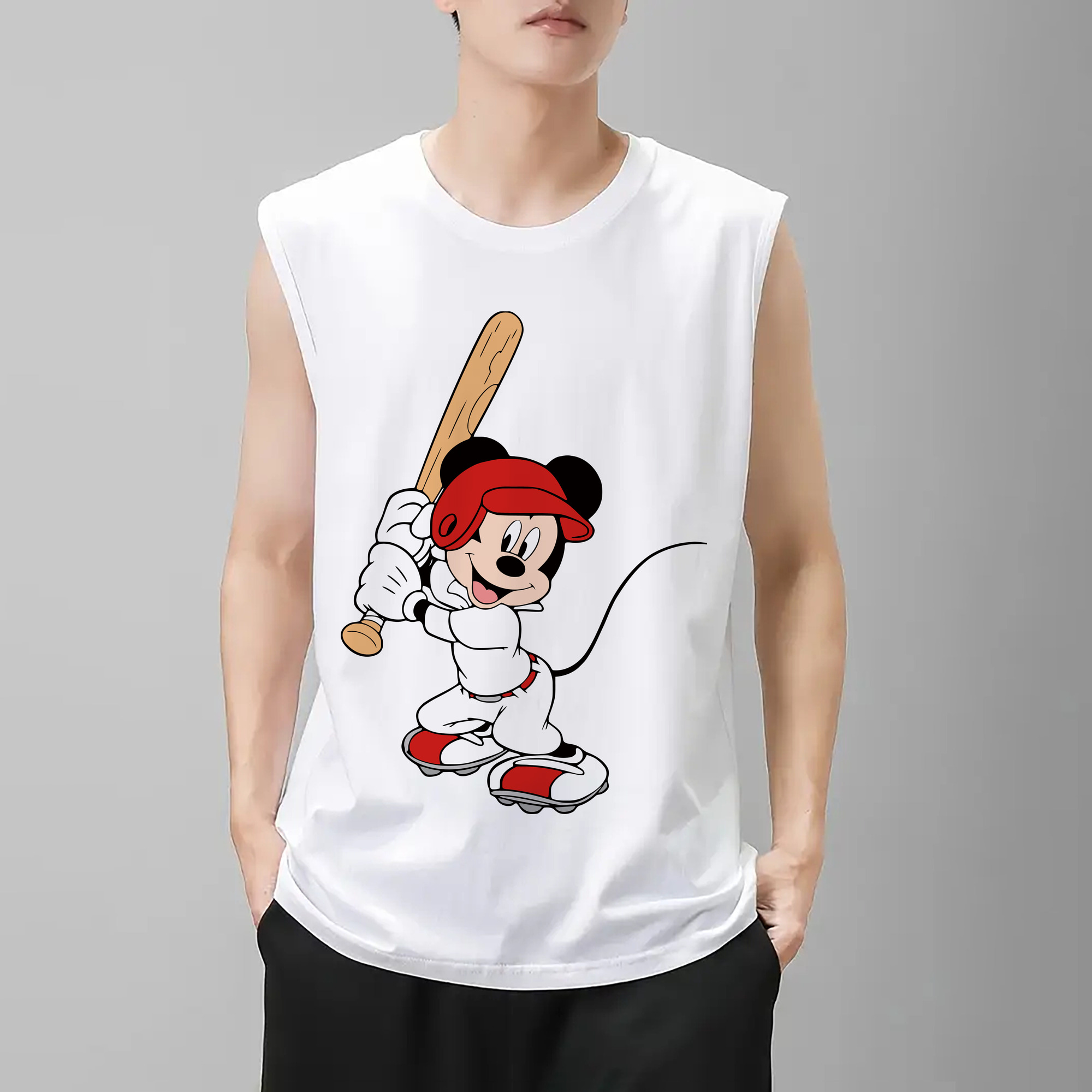 ミッキーマウス Mickey Mouse コットン100％タンクトップ（フロントプリント）