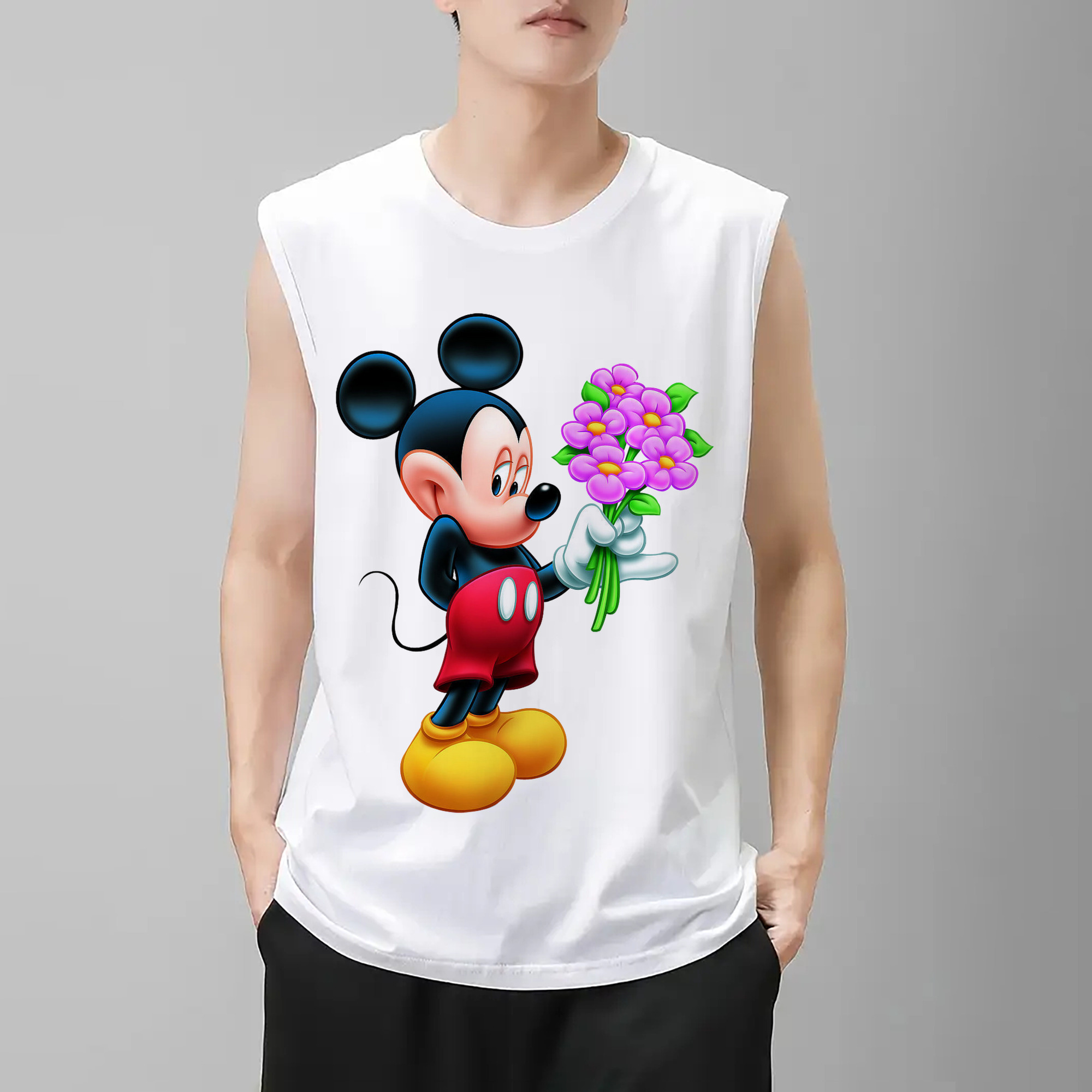 ミッキーマウス Mickey Mouse コットン100％タンクトップ（フロントプリント）