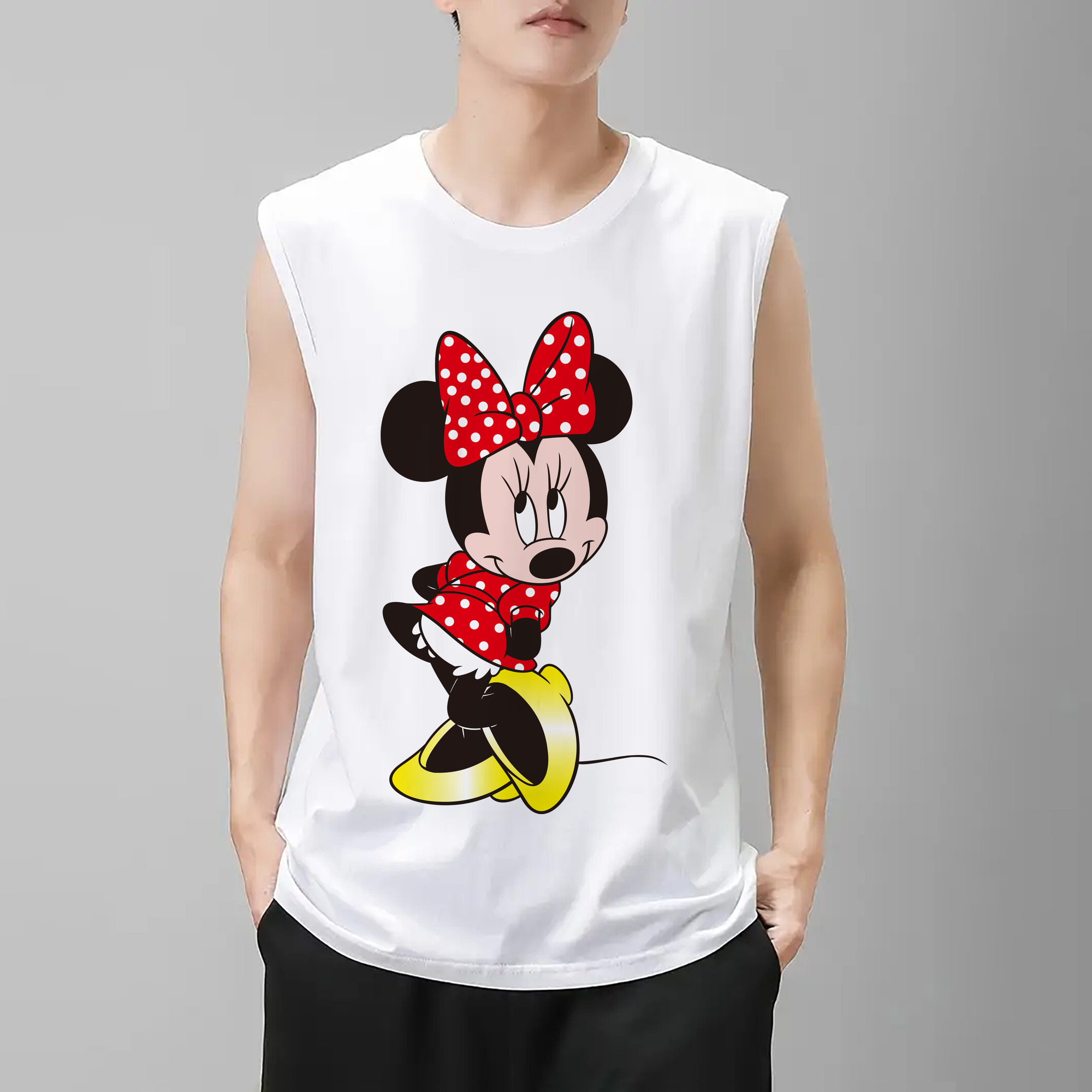 ミッキーマウス Mickey Mouse コットン100％タンクトップ（フロントプリント）