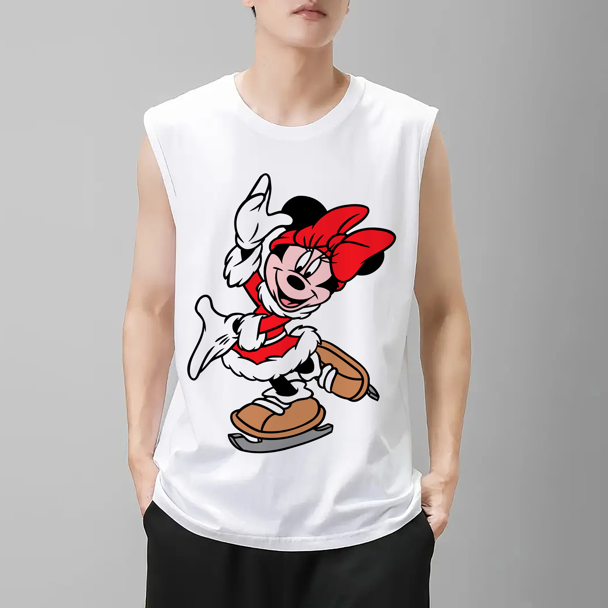 ミッキーマウス Mickey Mouse コットン100％タンクトップ（フロントプリント）