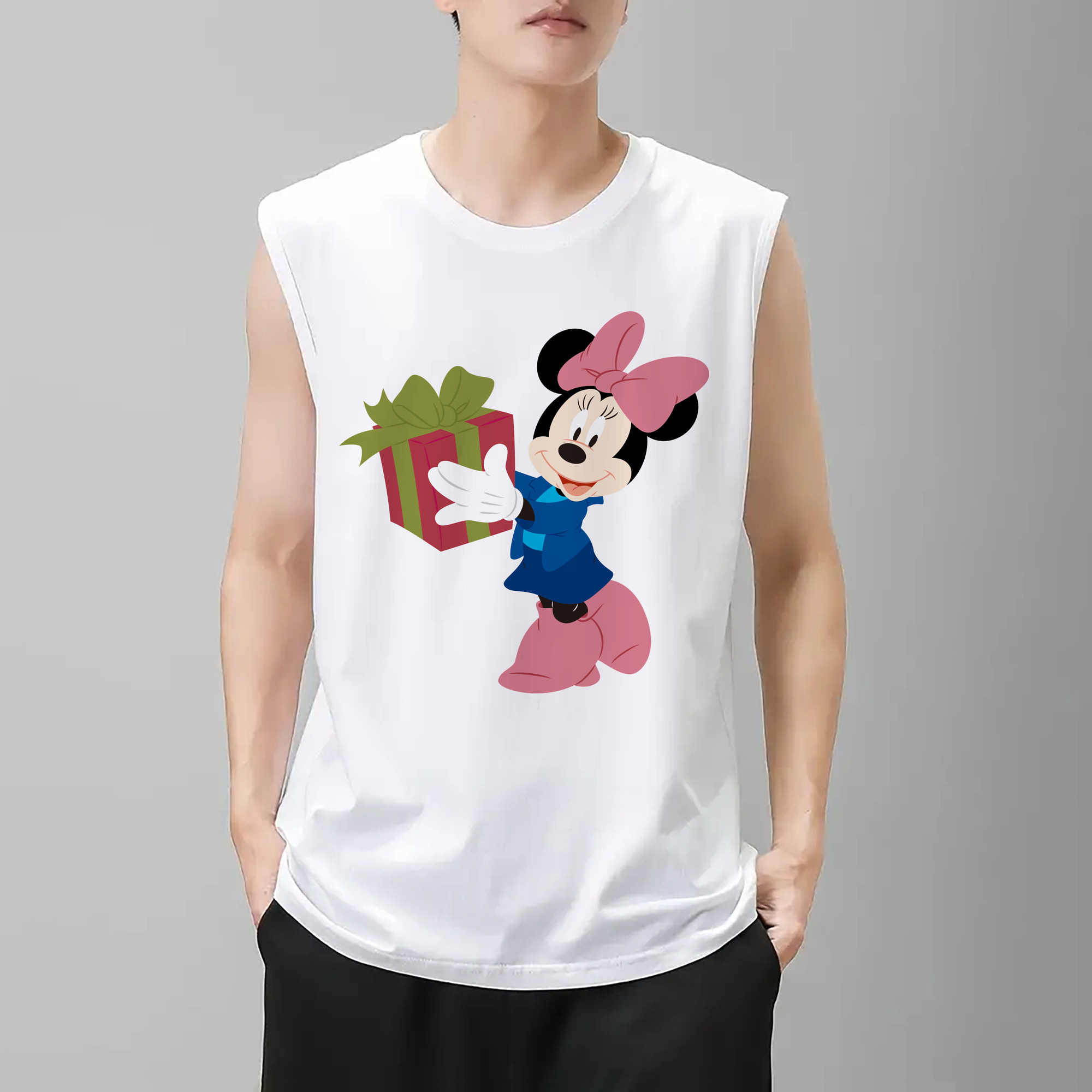 ミッキーマウス Mickey Mouse コットン100％タンクトップ（フロントプリント）