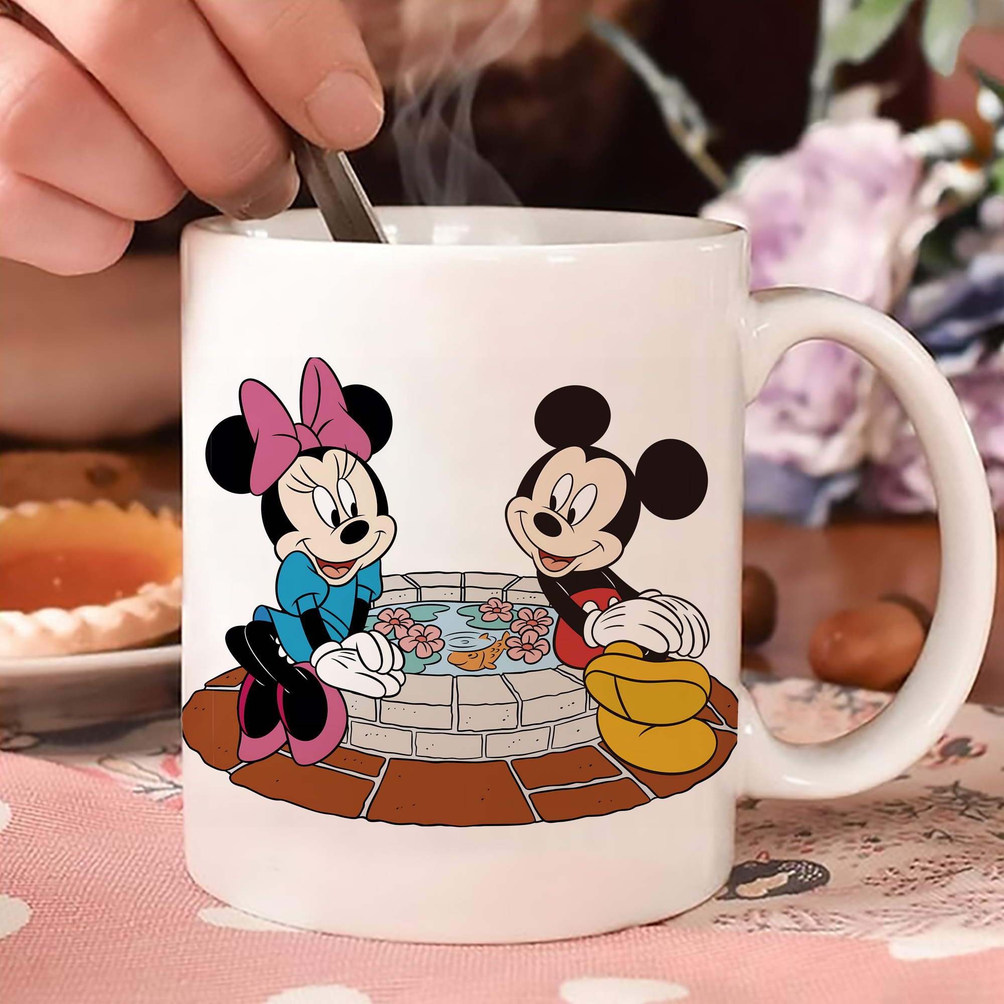 ミッキーマウス Mickey Mouse 温度変色マグカップ