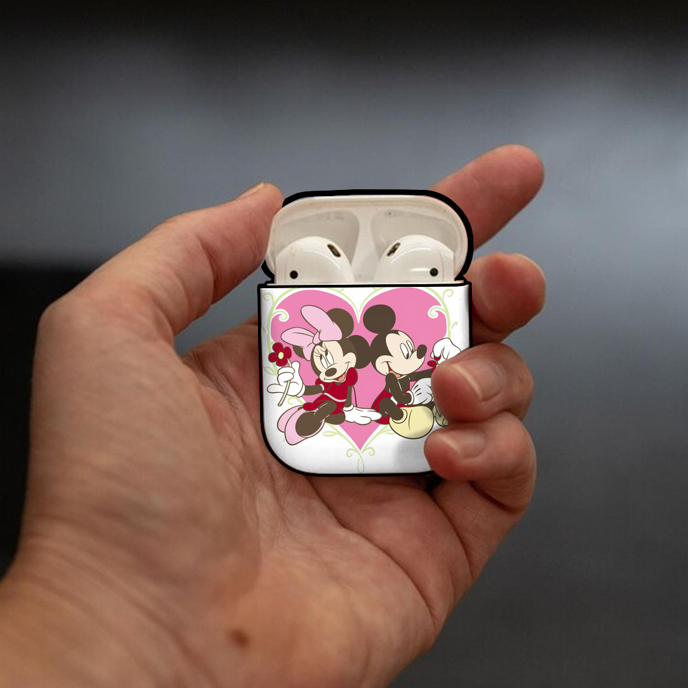 ミッキーマウス Mickey Mouse AirPods 第2世代保護ケース ハードシェル ブラック 耐衝撃・防指紋・カラビナ付き