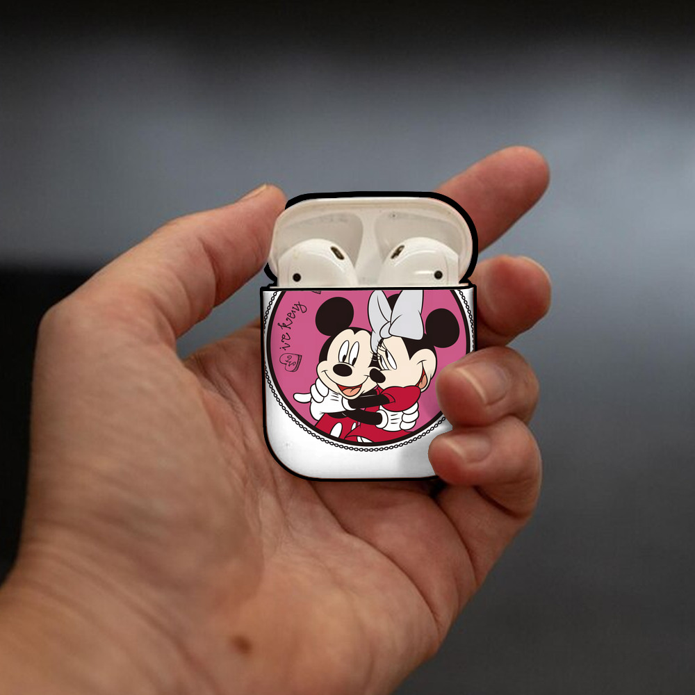 ミッキーマウス Mickey Mouse AirPods 第2世代保護ケース ハードシェル ブラック 耐衝撃・防指紋・カラビナ付き