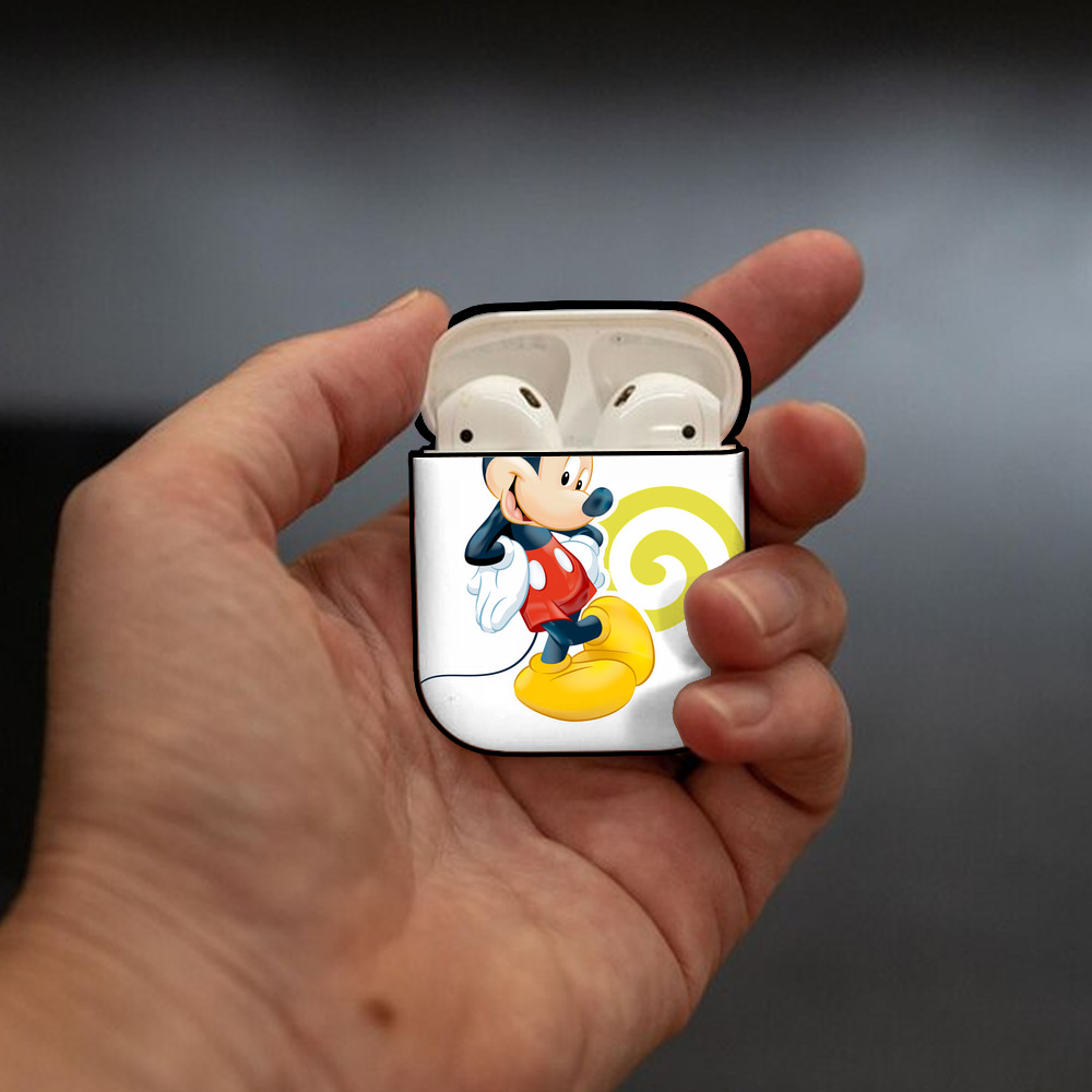 ミッキーマウス Mickey Mouse AirPods 第2世代保護ケース ハードシェル ブラック 耐衝撃・防指紋・カラビナ付き