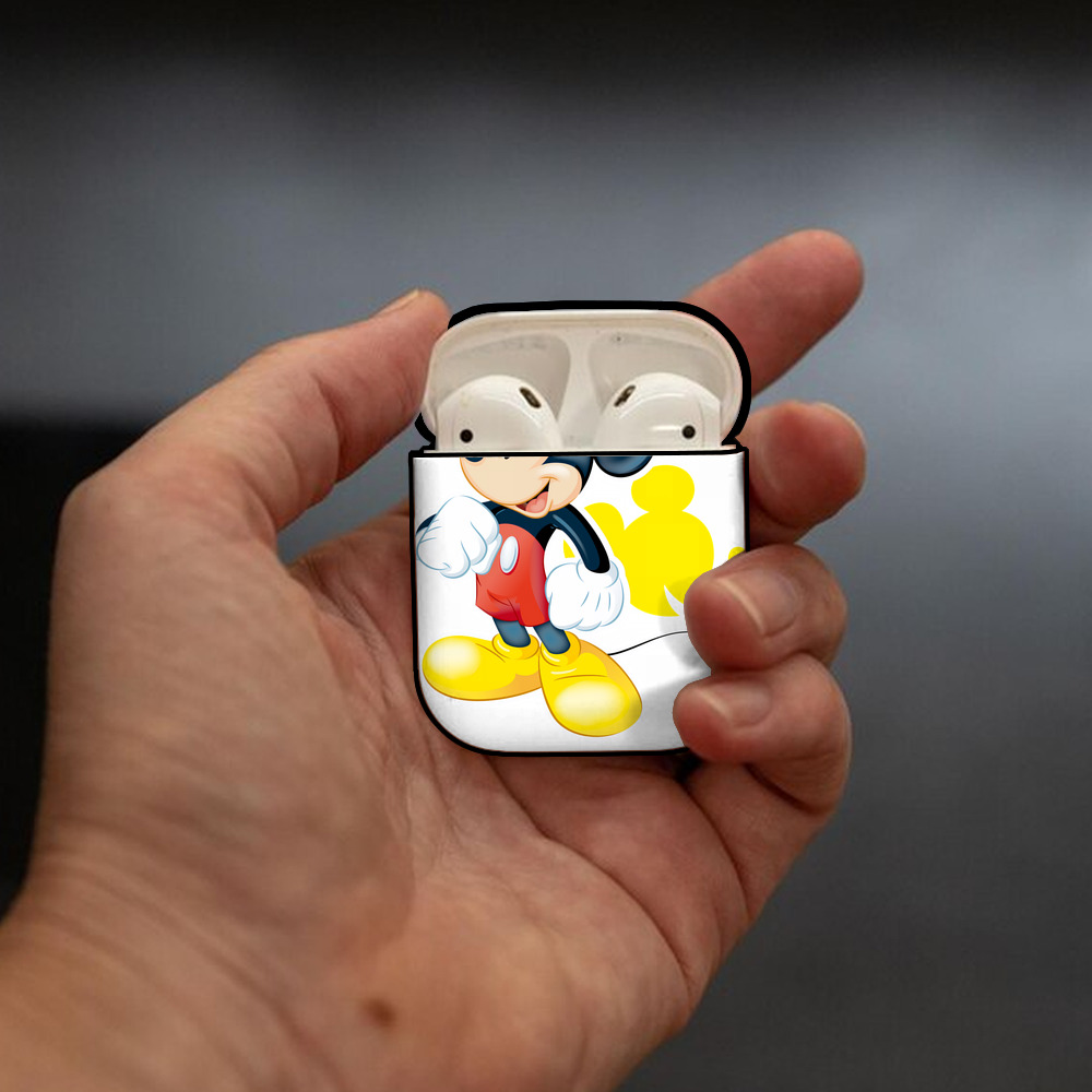 ミッキーマウス Mickey Mouse AirPods 第2世代保護ケース ハードシェル ブラック 耐衝撃・防指紋・カラビナ付き