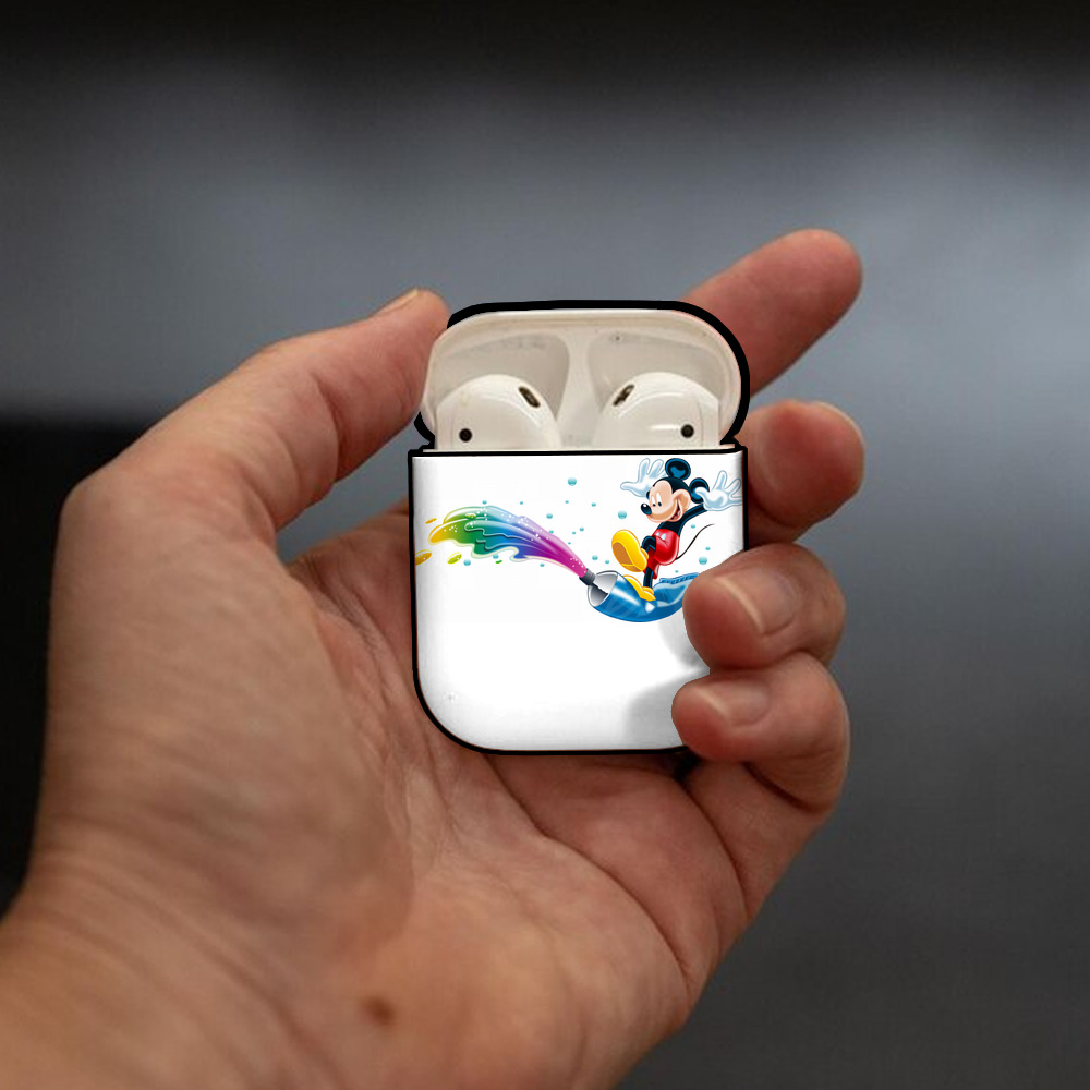 ミッキーマウス Mickey Mouse AirPods 第2世代保護ケース ハードシェル ブラック 耐衝撃・防指紋・カラビナ付き