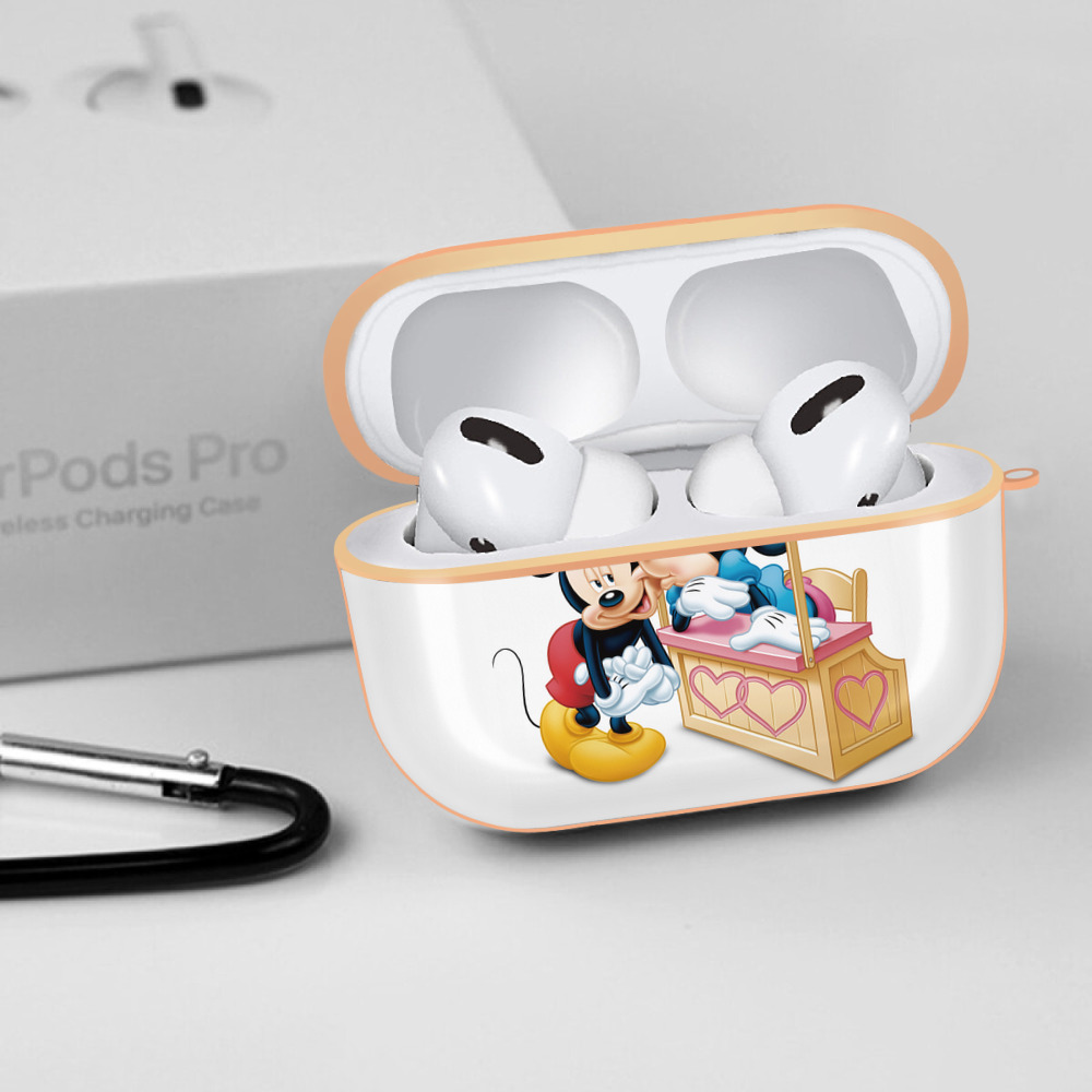 ミッキーマウス Mickey Mouse 【AirPods Pro用】ハードシェル保護ケース｜耐衝撃・防指紋・カラビナ付き商品仕様